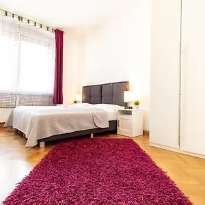 Apartament Mandlgasse I Contactless Check-in, Wiedeń