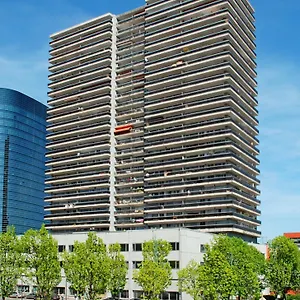 - - - - - Au Sixième Ciel - - - - - Appartement