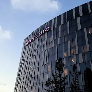 Отель Mercure On Stevens