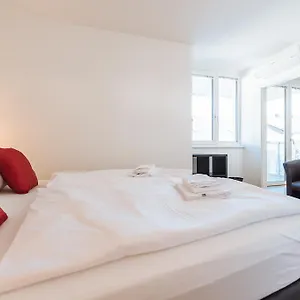 Mainstation - 10 Minutes To Citycenter - With Aircondition Wenen