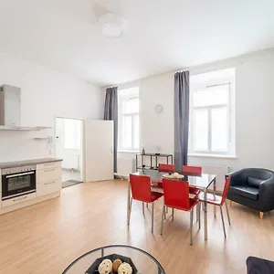 Apartment Easy Flat Starhemberg County, Wien