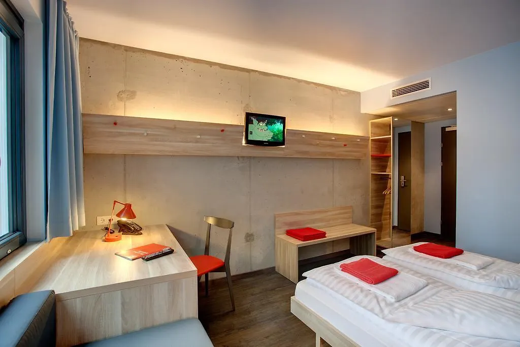 Meininger Hotel Wien Downtown Franz 3*, Vienna Austria