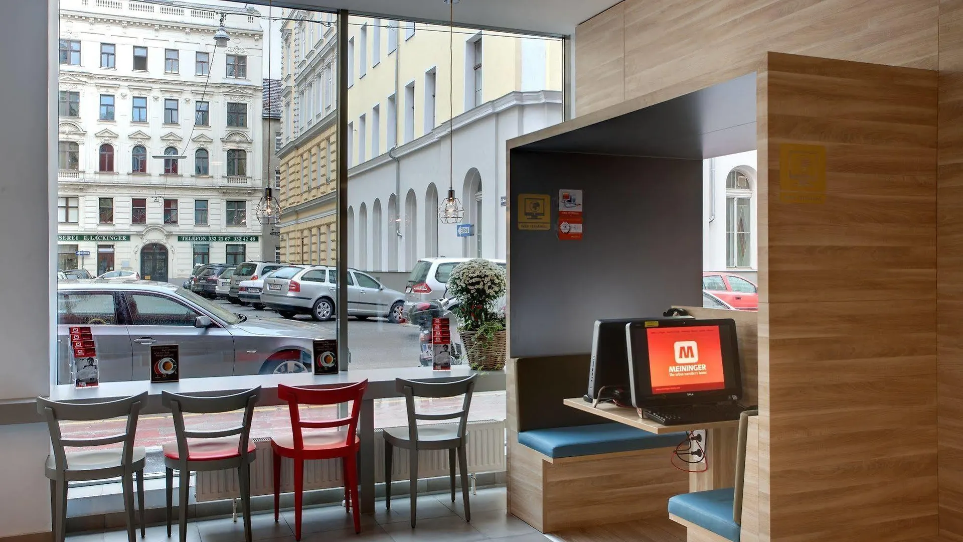 Meininger Hotel Wien Downtown Franz 3*, Vienna