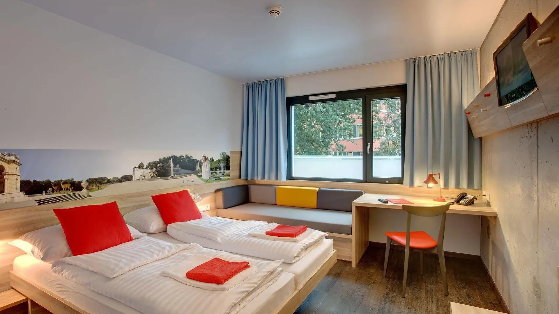 Meininger Hotel Wien Downtown Franz 3*, Vienna Austria